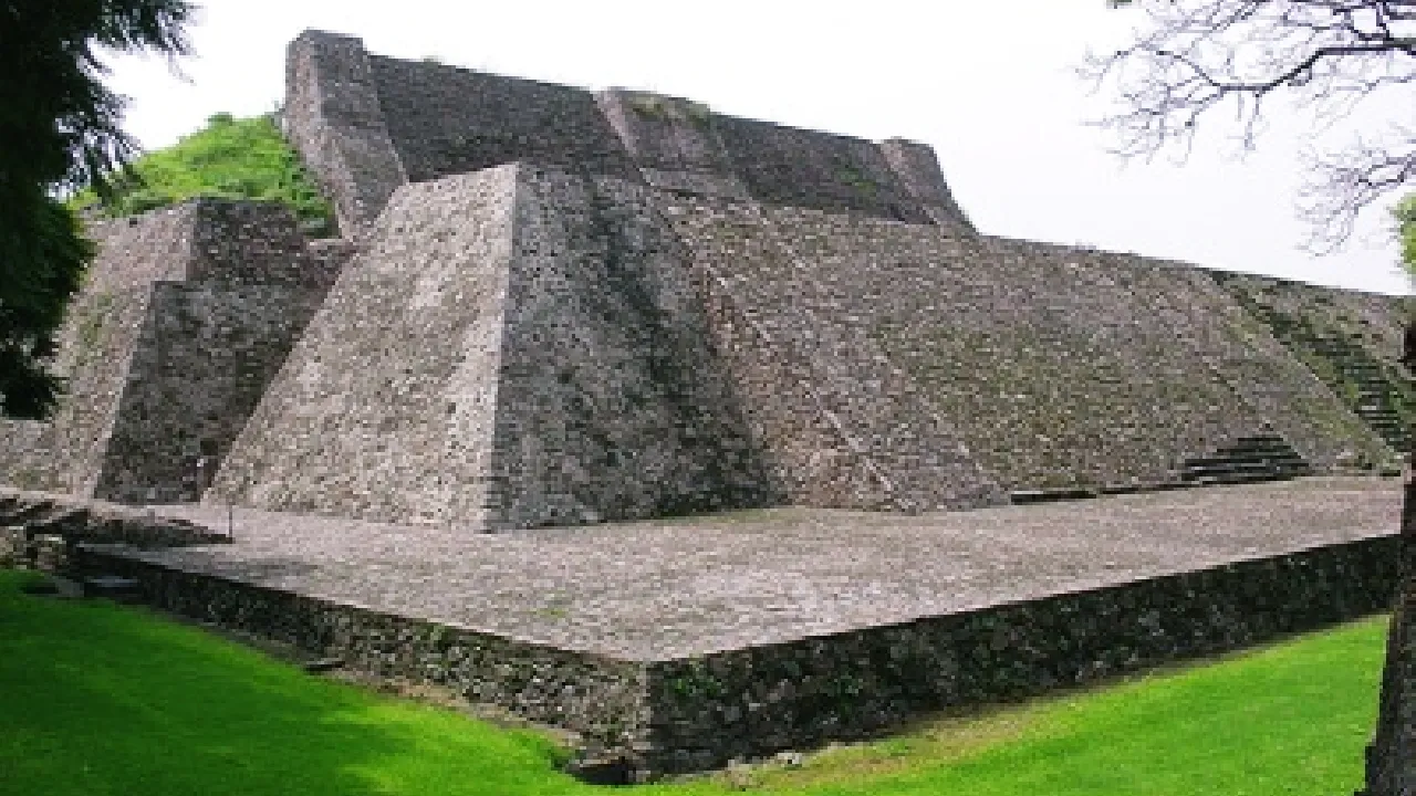 zona arqueológica de Tenayuca