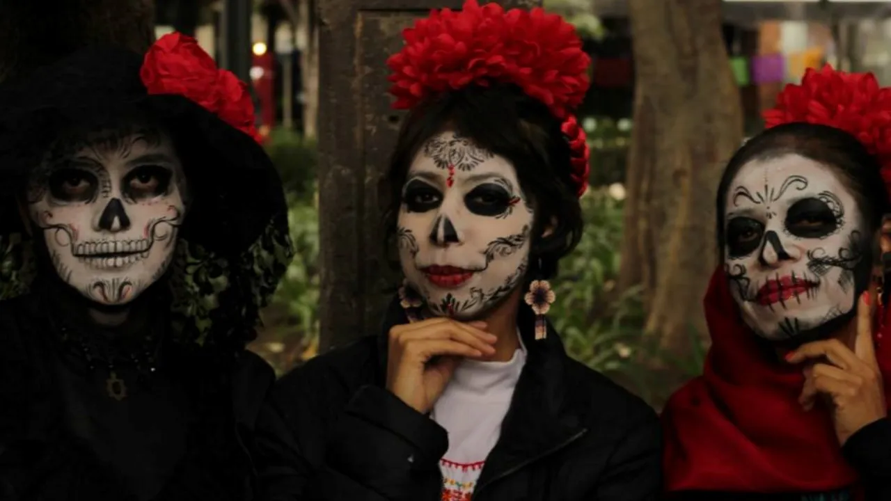 Mega Procesión de las Catrinas