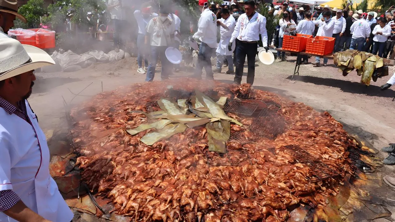 Hidalgo enciende el horno para la barbacoa más grande de México. Foto: Secretaría de turismo de Hidalgo