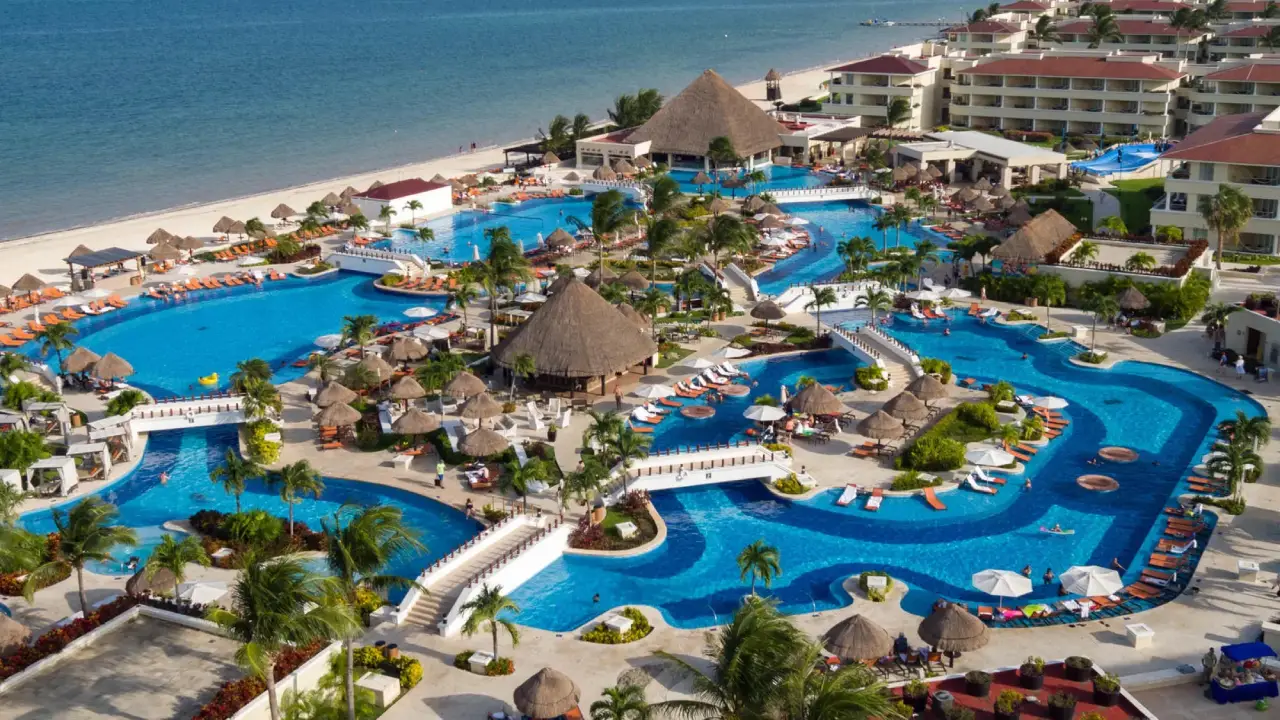 Cuál es el hotel más grande de México y dónde está