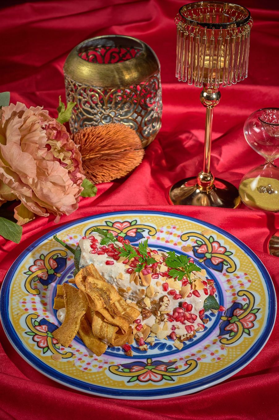 Chile en nogada en La buena barra.