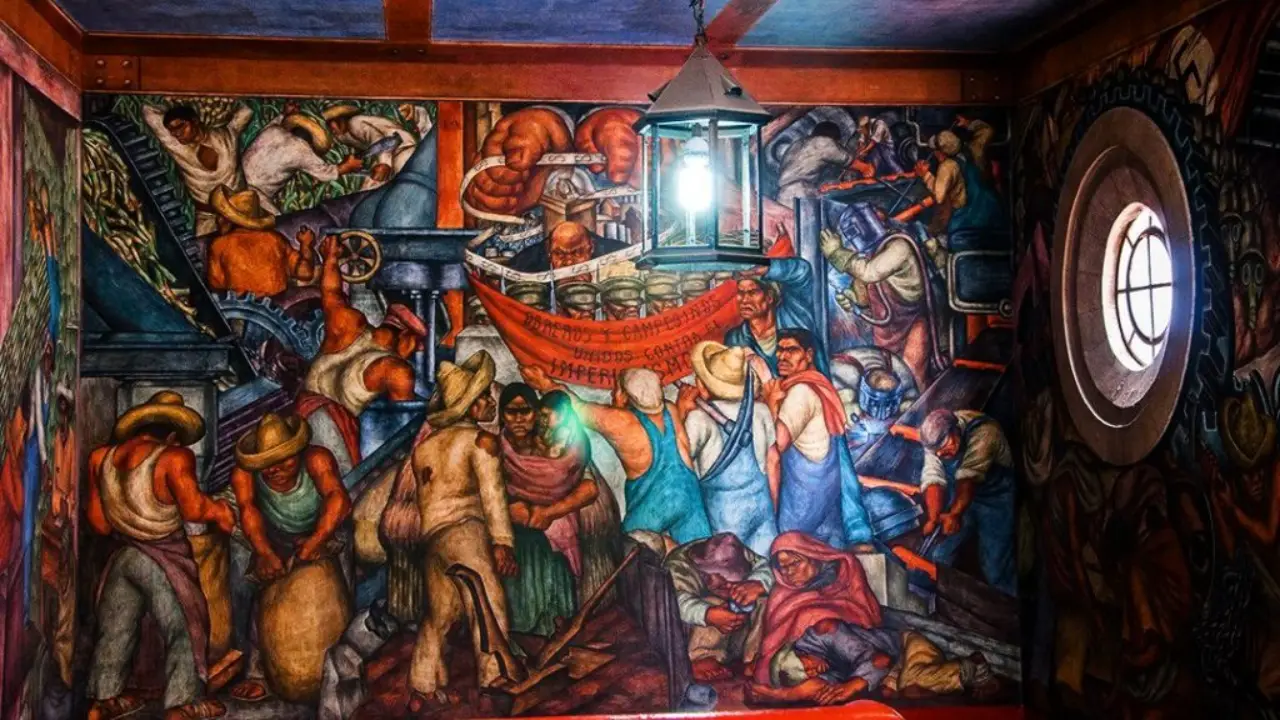 Mercado con murales en CDMX: una joya artística pocas calles del Zócalo