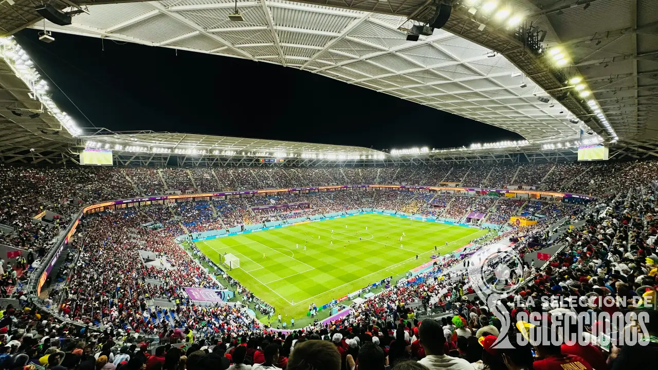 Esta dinámica se ha mantenido en varias ediciones recientes, con la excepción de Qatar 2022, cuyo sorteo se realizó a mediados de año debido a que el campeonato se disputó en diciembre.